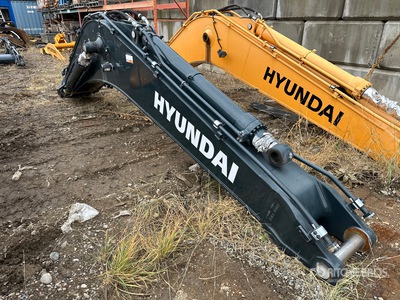 Hyundai HX220A Processor Boom (Unused) - Fits Hyundai HX220A