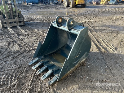 Hyundai R140CR-9 36 in Digging Excavator Bucket (Unused)
