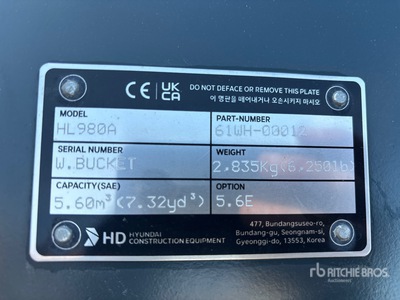 Hyundai HL980A 136 in General Purpose Wheel Loader Bucket - Fits Hyundai HL980 (Unused)