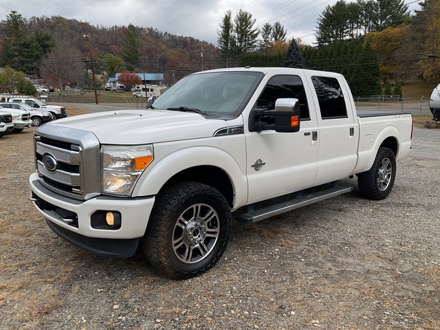 2015 Ford F-250 Lariat 4x4 Crew Cab Pickup 2015 Ford F-250 Lariat 4x4 Crew Cab Pickup