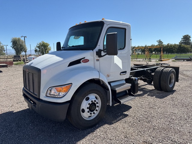 2024 Peterbilt 537 4x2 Cab and Chassis (Unused) 2024 Peterbilt 537 4x2 Cab and Chassis (Unused)