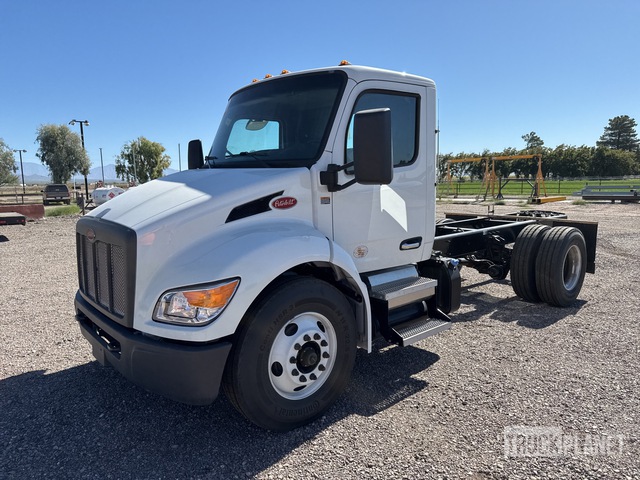 CAMIóN CHASIS 2024 PETERBILT 537