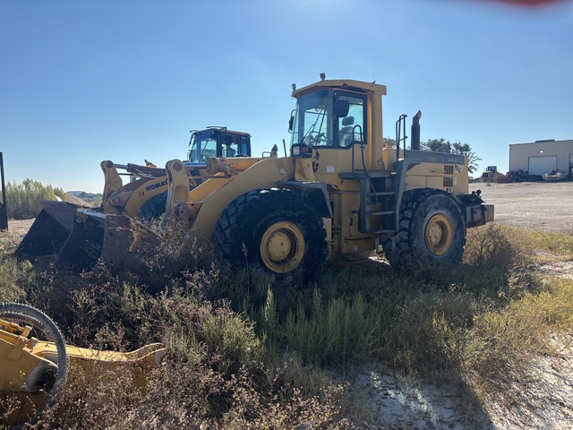 1999 Komatsu WA500-3L Wheel Loader (Inoperable) 1999 Komatsu WA500-3L Wheel Loader (Inoperable)