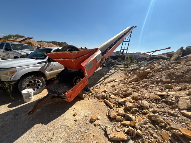 Ezystak W6032 32 in x 60 ft Portable Conveyor