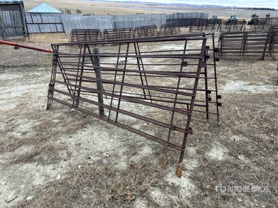 Quantity of (5) 12 ft Livestock Panel
