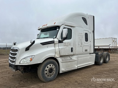 2019 Freightliner Cascadia 126 6x4 T/A Slaapcabine Trekker
