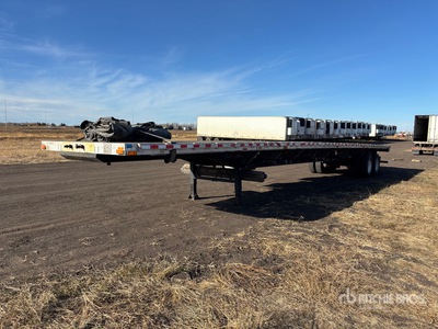 2004 Transcraft 53 ft T/A Flatbed Trailer