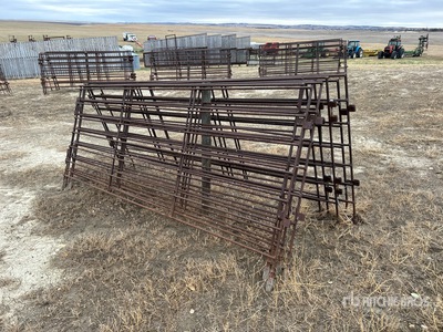 Quantity of (10) 12 ft Livestock Panel
