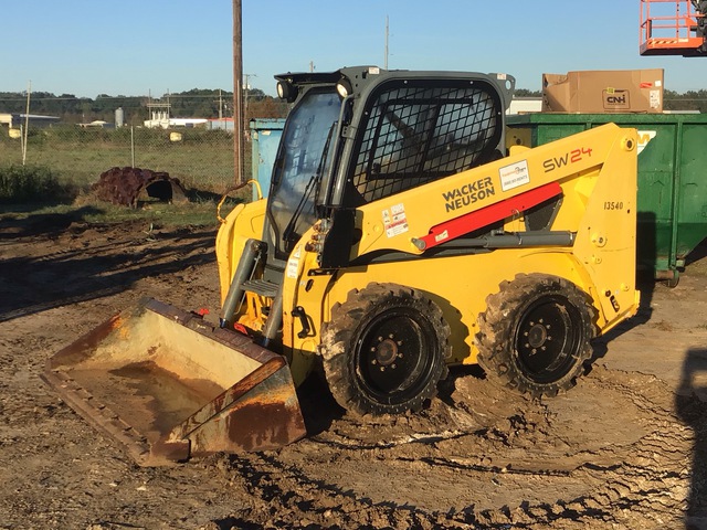 2018 Wacker Neuson SW24 Two-Speed Skid Steer Loader