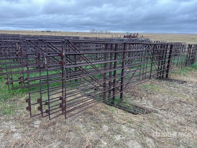 Quantity of (5) 24 ft Livestock Panel