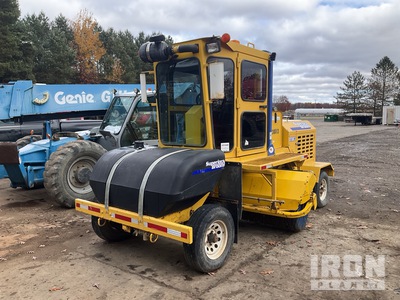 Superior Broom DT80-CT Self-Propelled Broom