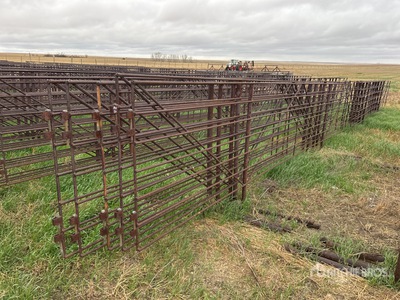 Quantity of (5) 24 ft Livestock Panel