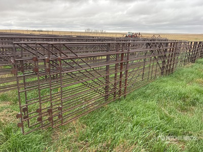Quantity of (5) 24 ft Livestock Panel
