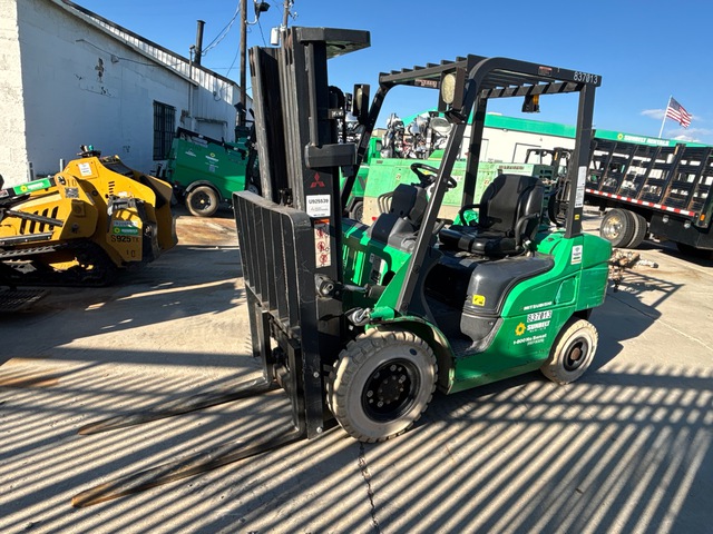 2016 Mitsubishi FG25NGLP