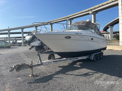 2000 Sea Ray 31 ft Bay Boat w/2007 Steelco SAL30-32TR-15C Trailer