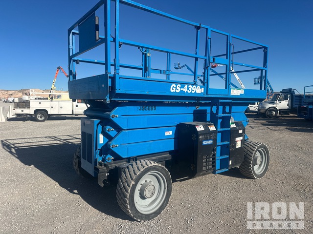 ELEVADOR TIJERA 2015 GENIE GS4390