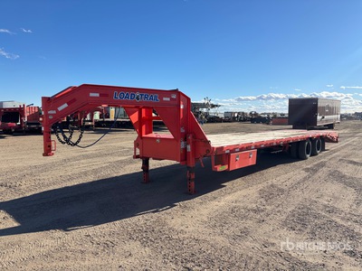 2022 Load Trail 32 ft T/A Gooseneck Equipment Trailer