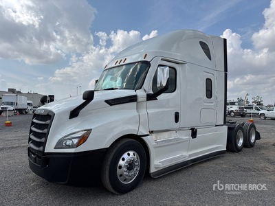 2022 Freightliner Cascadia 126 6x4 T/A Sleeper Truck Tractor