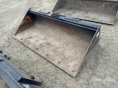 John Deere 76 in Skid Steer Bucket