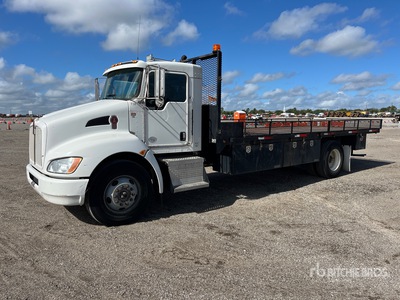 2013 Kenworth T370 4x2 Camión Caja Abierta