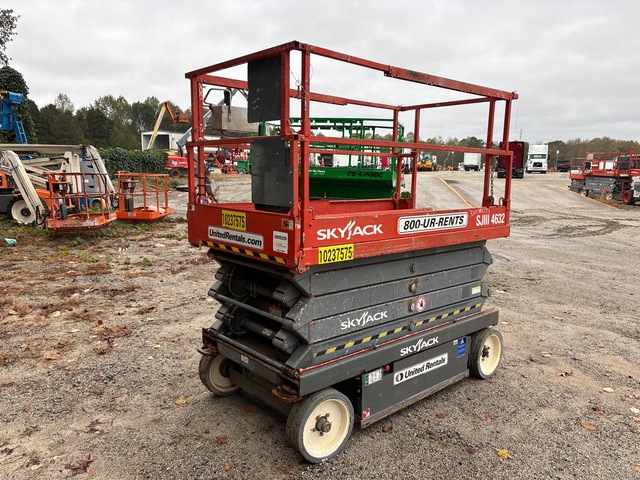 2014 Skyjack SJIII 4632 Electric Scissor Lift