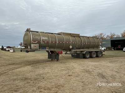 2014 Hutchinson 38490 L Tri/A Rimorchio cisterna