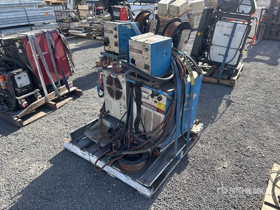 Quantity of (2) Cigweld Transmig 400 MIG CIG Schweißgerät