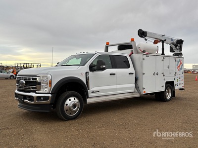 2024 Ford F-550 XLT 4x4 Crew Cab Camion de servicios