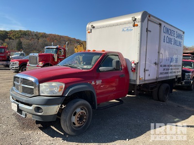 2008 Dodge 5500 4x2 Van Truck