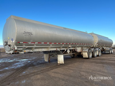 2005 Advance 35500 L Tri/A B-Train Lead Tanker Trailer