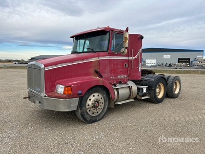1990 White/GMC WCA 6x4 تراكتور شاحنة نهارية (ثنائية المحور)