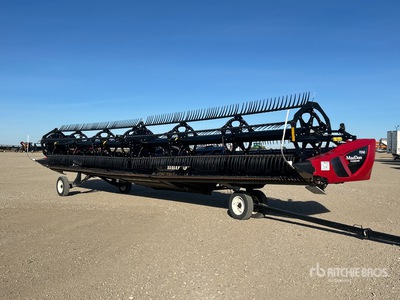 2021 MacDon FD140 40 ft Flex Draper رأس الحصادة المجمعة