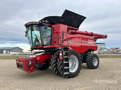 2024 Case IH 8250 4x4 Kombajn zbożowy