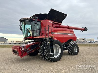 2018 Case IH 8240 Kombajn zbożowy