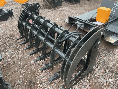 2025 GIYI GY-CLG72 72 in Skid Steer Grapple (Unused)