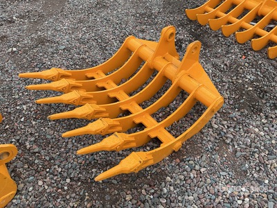 2025 GIYI 32 in Excavator Rake - Fits Cat 305 (Unused)