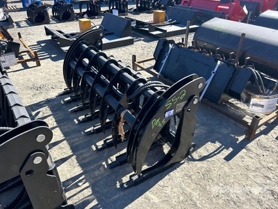 2025 GIYI GY-CLG72 72 in Skeleton ملقط للسكيد ستير (Unused)