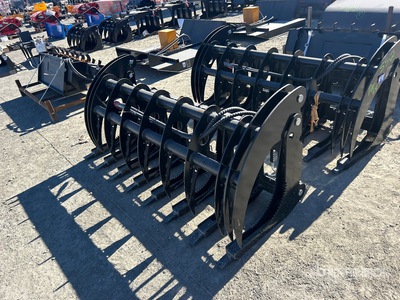 2025 GIYI GY-CLG72 72 in Skeleton ملقط للسكيد ستير (Unused)