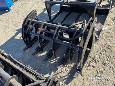 2025 GIYI GY-MCLG60 44 in Mini Log スキッドステア用グラップル (Unused)