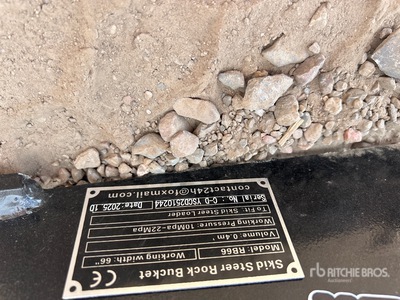 2025 GIYI GY-RB66 66 in Skeleton Skid Steer Bucket (Unused)