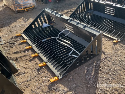 2025 GIYI GY-RB66 66 in Skeleton Skid Steer Bucket (Unused)