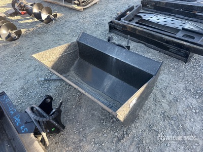 2025 GIYI GY-D5T 35 in CAT Tilting Excavator Bucket (Unused)