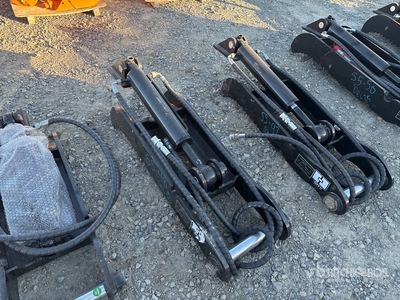 2025 GIYI GY-XJ5T 36 in CAT Hydraulic Excavator Thumb (Unused)