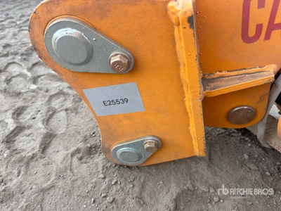 2025 GIYI Graafmachine Auger - Fits Cat 303 (Unused)