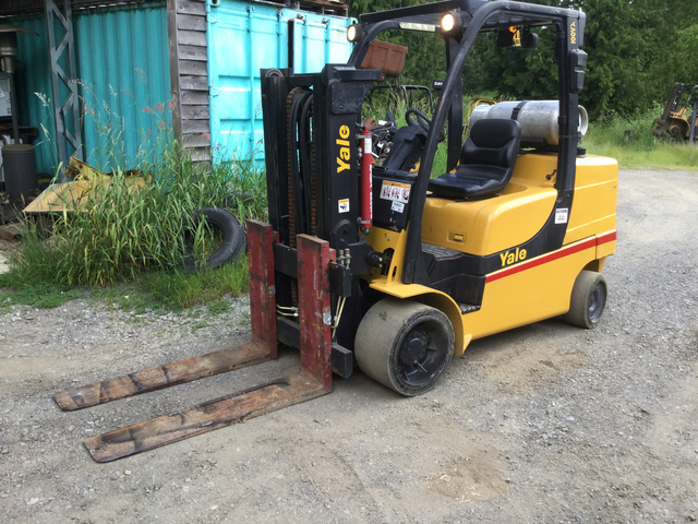 2009 Yale GLC100VXNGSE084 Cushion Tire Forklift