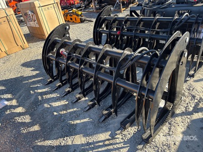 2025 GIYI GY-CLG72 72 in Log スキッドステア用グラップル (Unused)