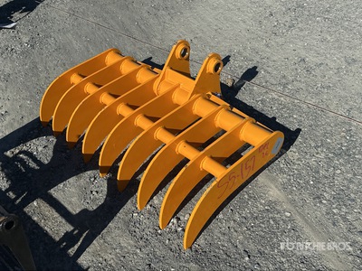 2025 GIYI 44 in Excavator Rake - Fits CAT 305 (Unused)