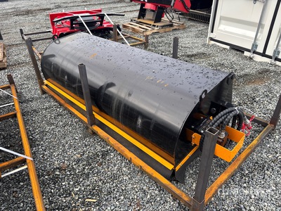 2025 GIYI GY-BS72 71 in Zamiatarka o sterowaniu burtowym (Unused)