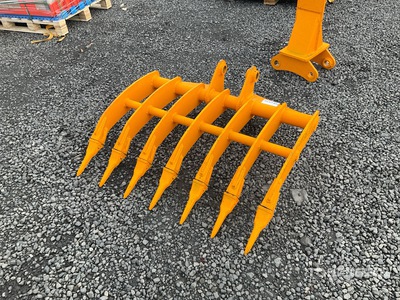 2025 GIYI 44 in Excavator Rake - Fits Cat 305 (Unused)