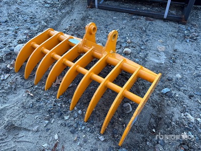 2025 GIYI 38 in Excavator Rake - Fits Cat 303 (Unused)